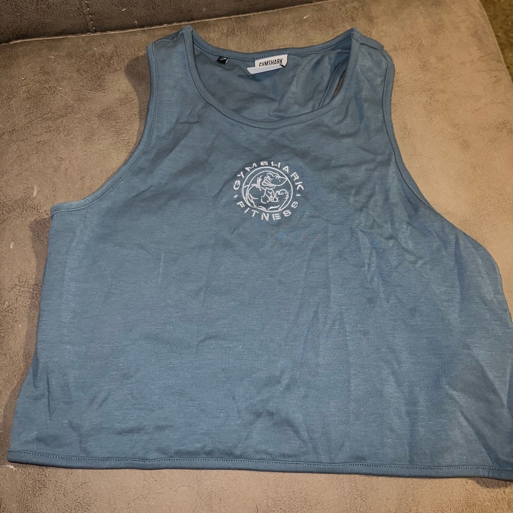 Gymshark cropped blue tank top